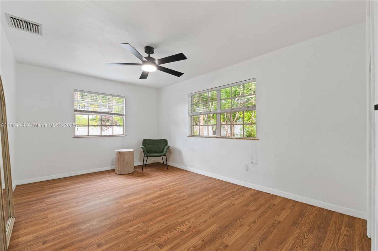 1443 Hollywood Blvd, Hollywood, FL 33020 Photo