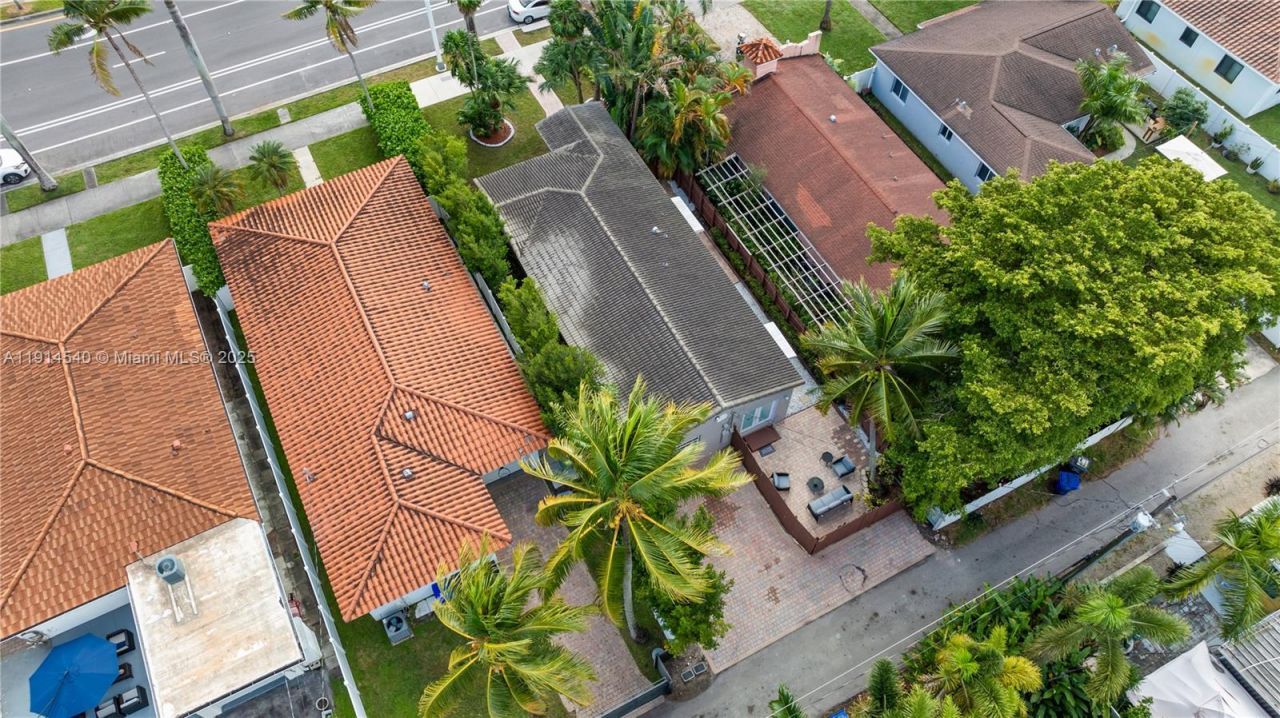 1443 Hollywood Blvd, Hollywood, FL 33020 Photo