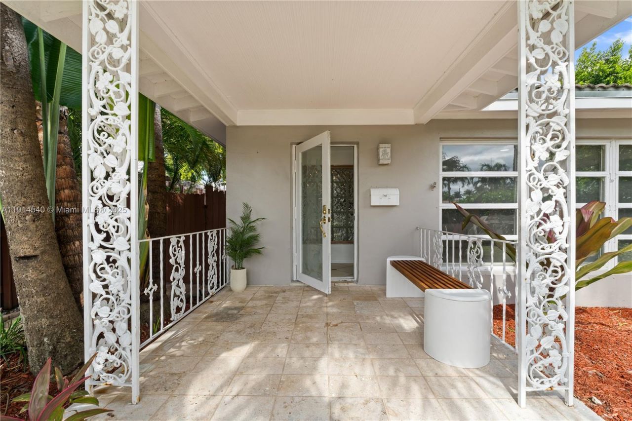 1443 Hollywood Blvd, Hollywood, FL 33020 Photo