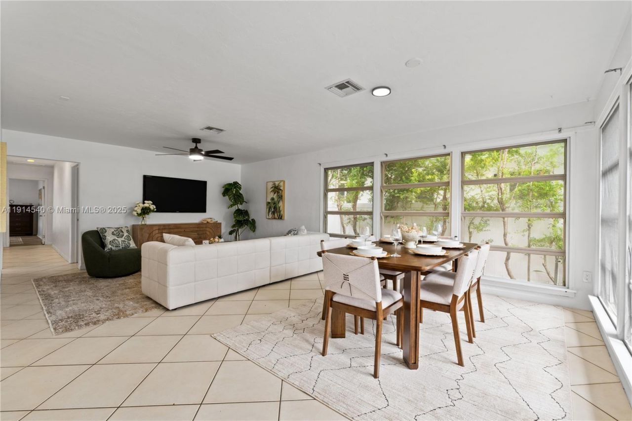 1443 Hollywood Blvd, Hollywood, FL 33020 Photo