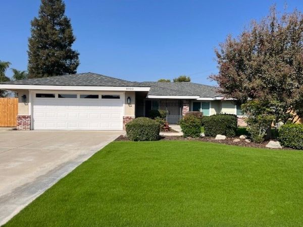 8900 Campus Park Ct, Bakersfield, CA 93311