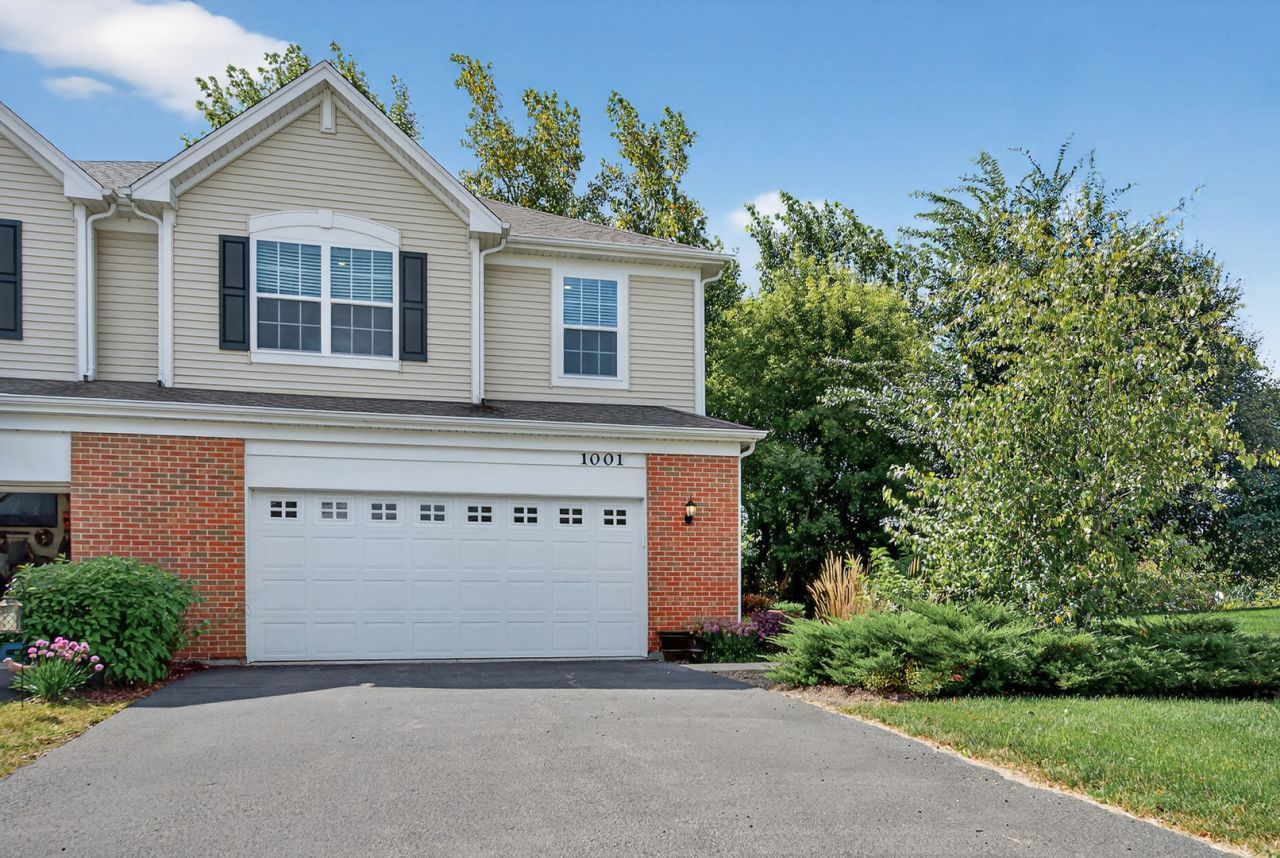 1001 Draper Road, McHenry, IL 60050 Main Photo