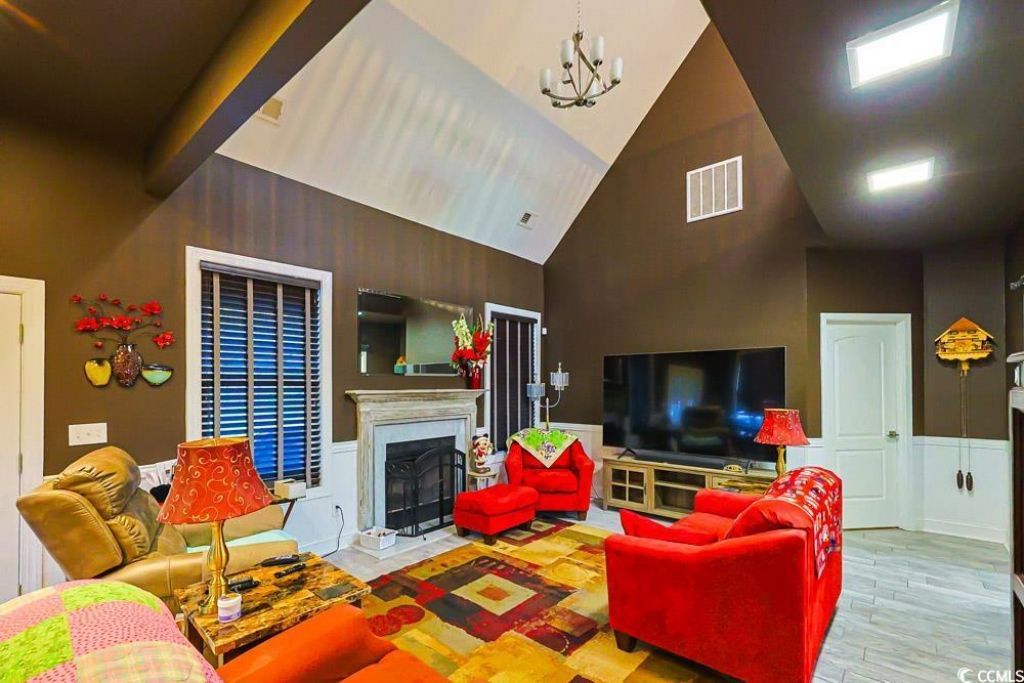 105 Rocko Dr. Photo 10