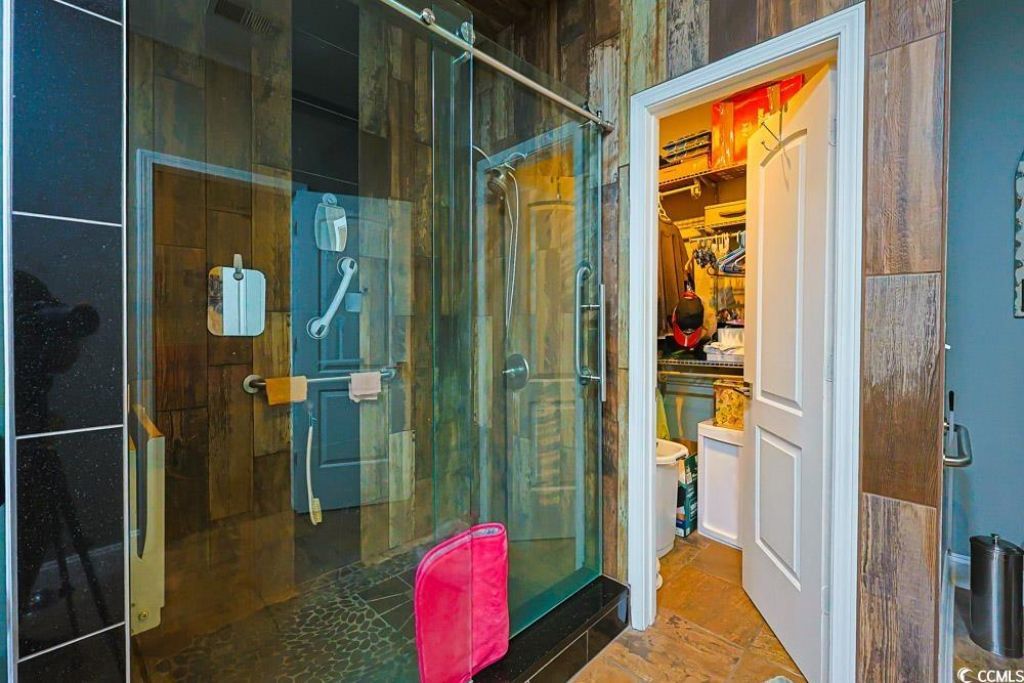 105 Rocko Dr. Photo 16