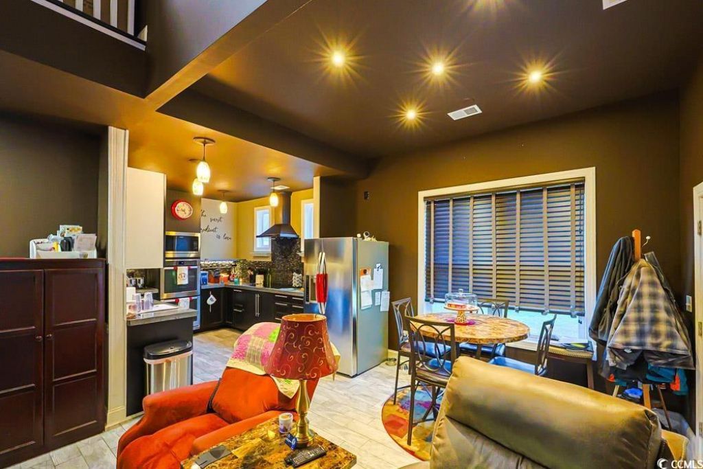 105 Rocko Dr. Photo 6