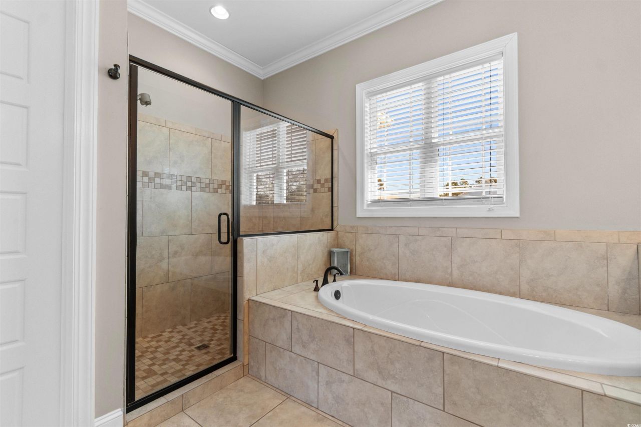 513 1st St. Photo 22