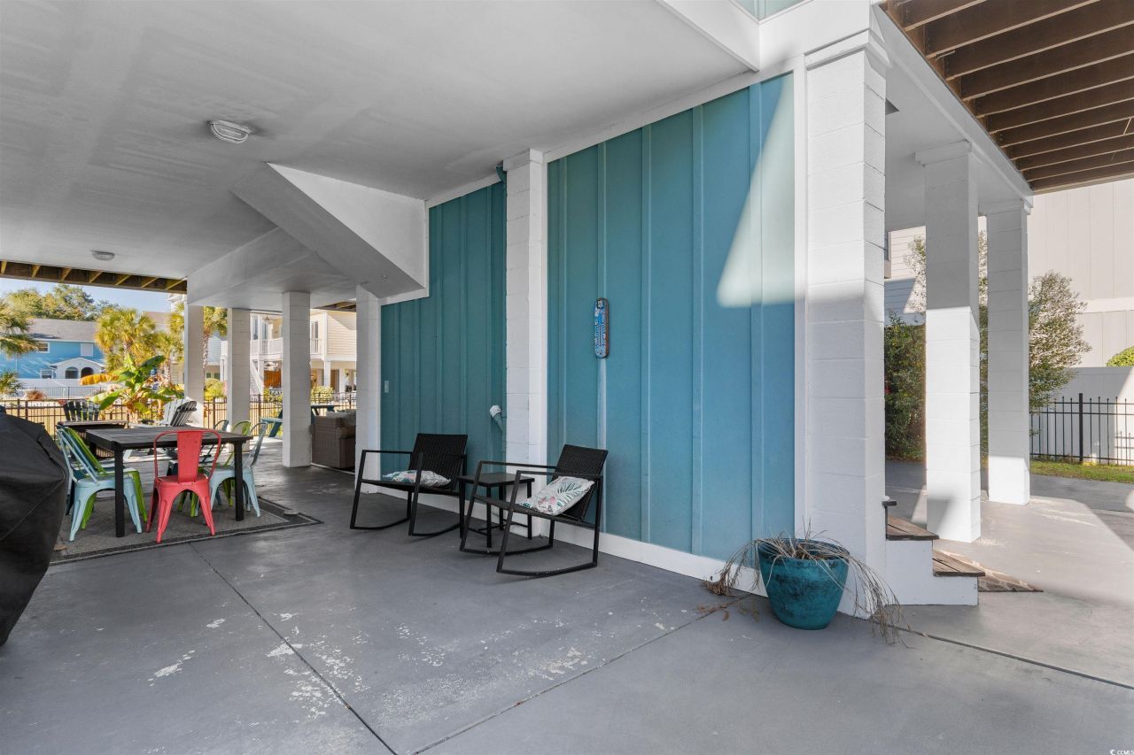 513 1st St. Photo 33