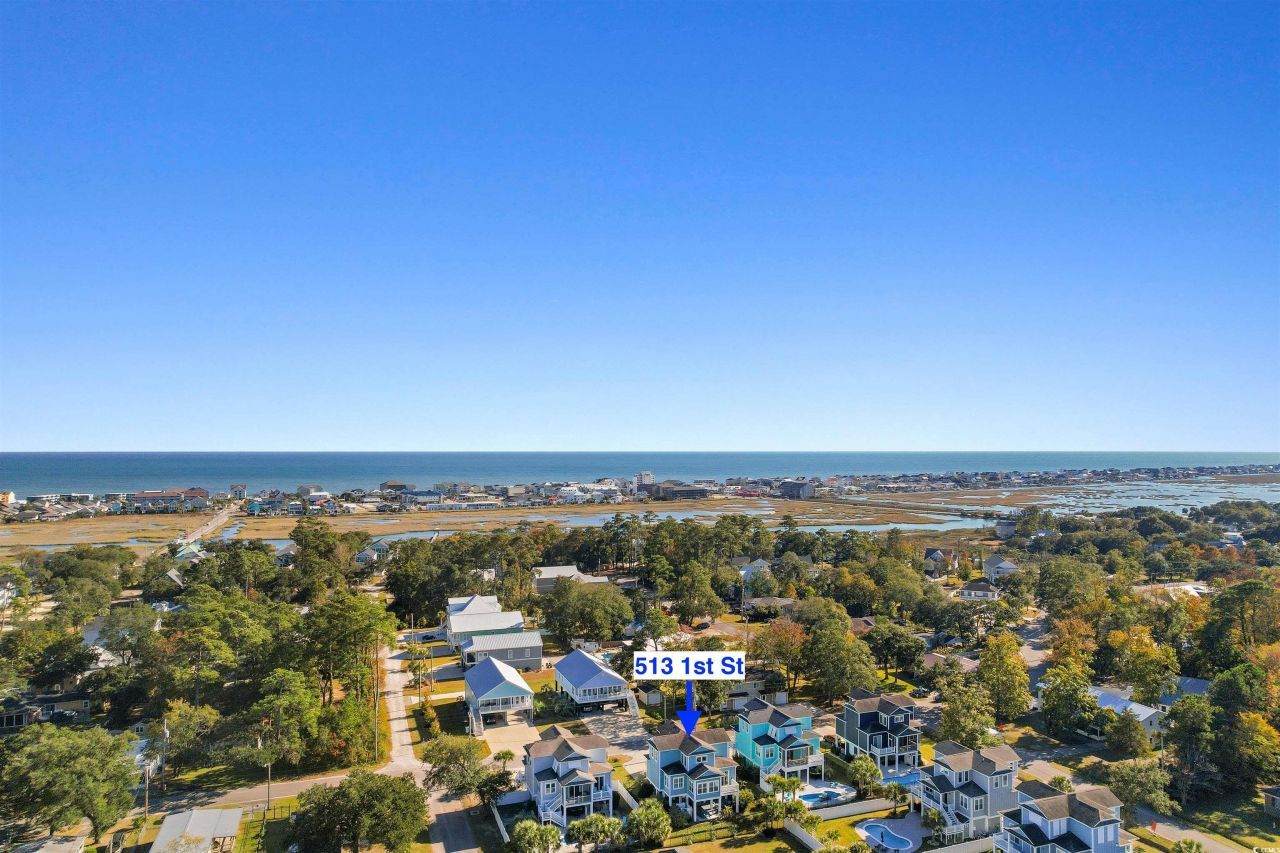 513 1st St. Photo 40