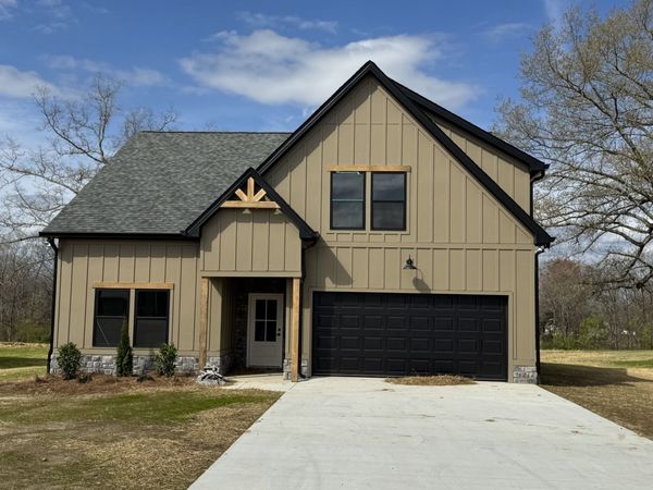 181 Cripps Ln, Smithville, TN 37166