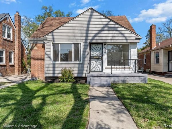 20558 Oakfield Street, Detroit, MI 48235
