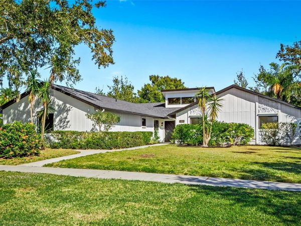 3651 COUNTRY PLACE BOULEVARD, SARASOTA, FL 34233