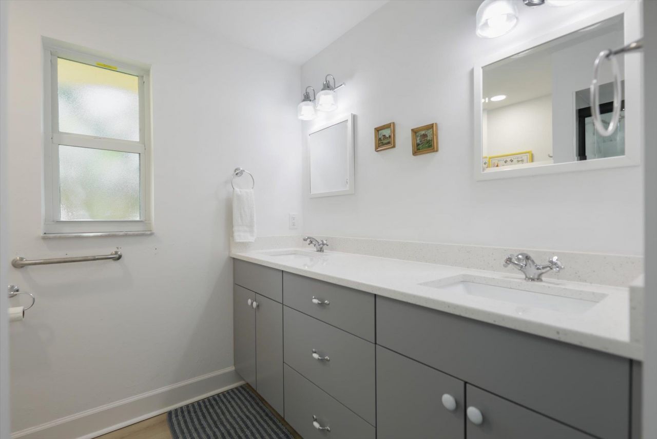 1264 Par View Dr, Sanibel, FL 33957 Photo