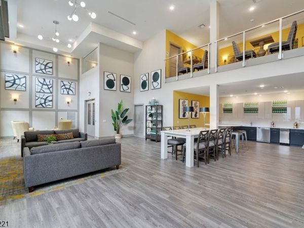 3 Ronson Rd, Woodbridge, NJ 08830