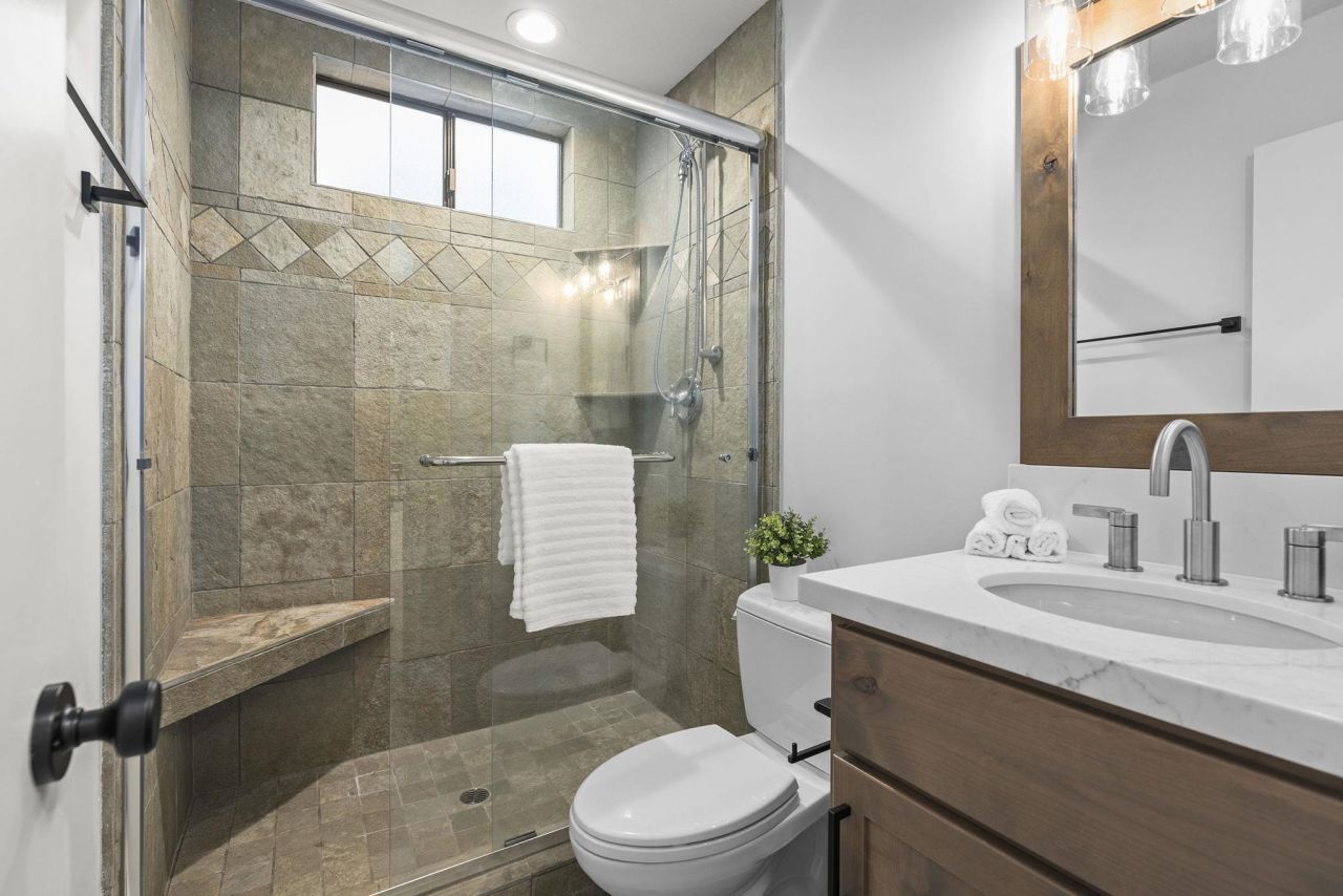 3060 Highlands Drive, Tahoe City, CA 96145 Photo