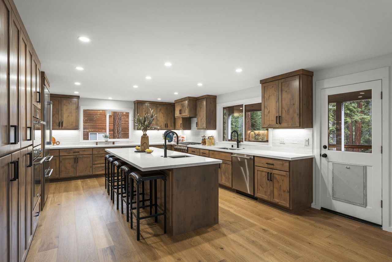 3060 Highlands Drive, Tahoe City, CA 96145 Photo