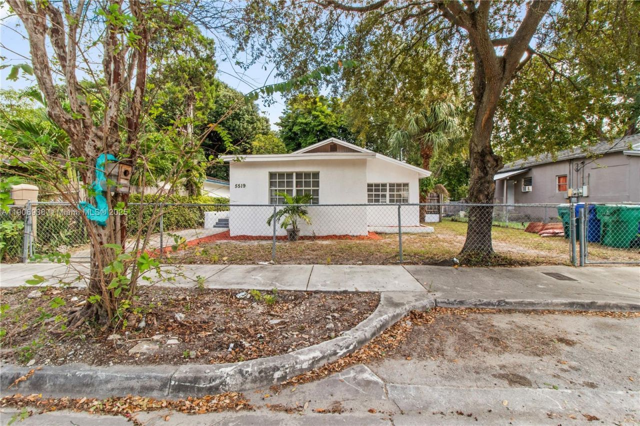 5519 NW 4th Ave, Miami, FL 33127 Photo