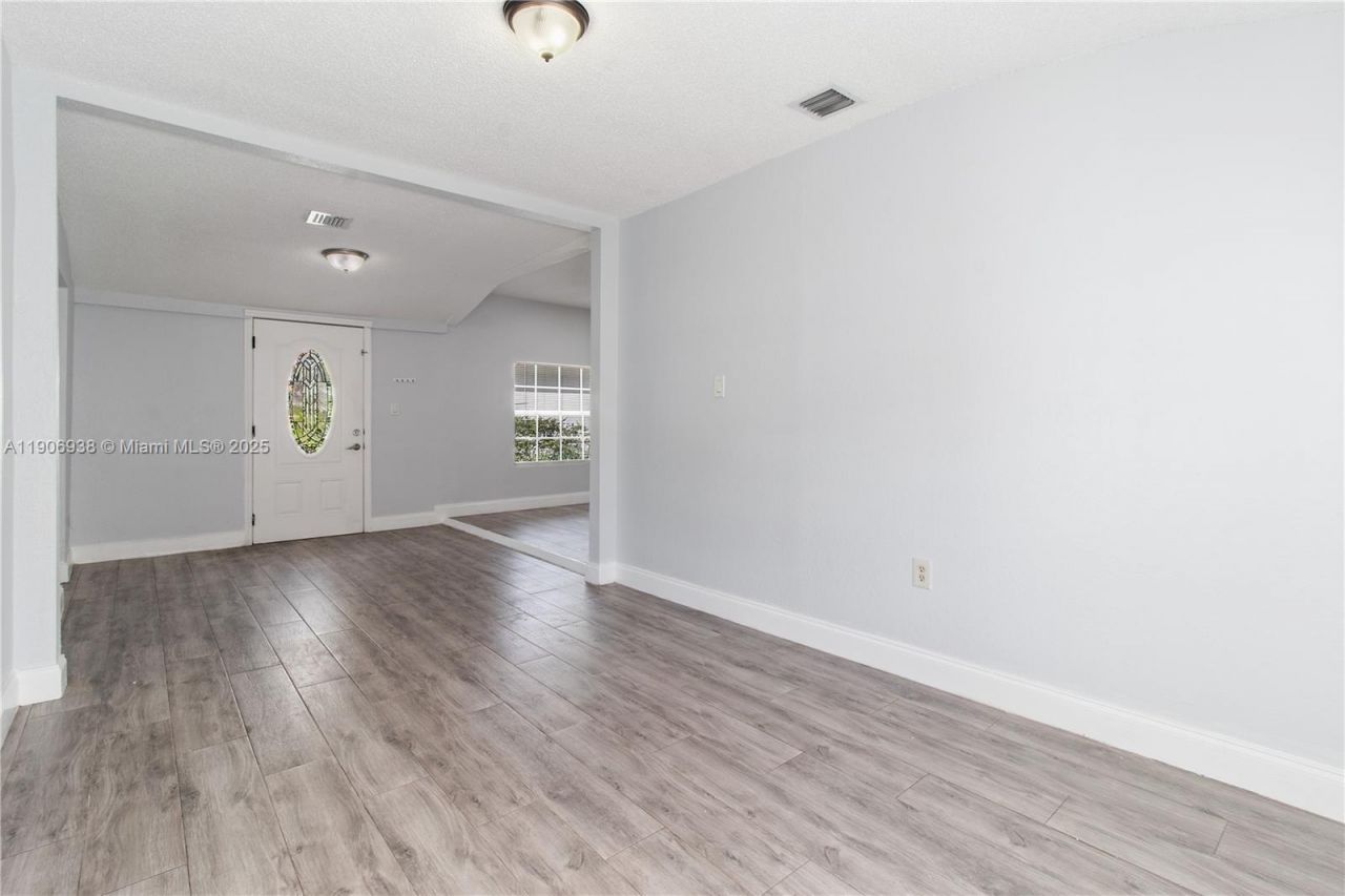 5519 NW 4th Ave, Miami, FL 33127 Photo