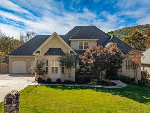 182 Courts Lane, Littlerock, AR 72223