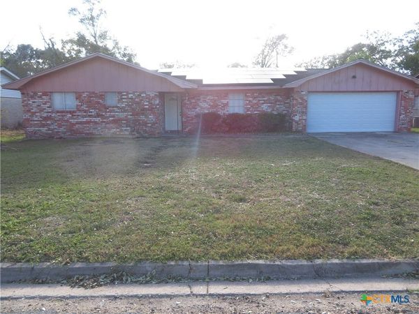 508 Wilson, Edna, TX 77957