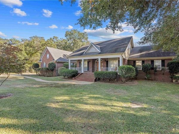 234 Autumn Drive, Saraland, AL 36571