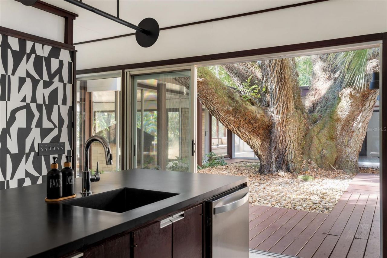 1820 SE 64th Way, Gainesville, FL 32641 Photo