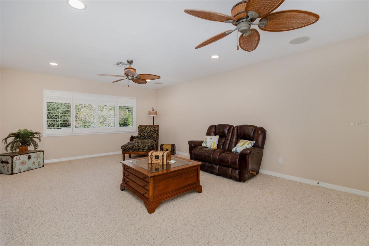 2928 Waters Edge Road, Palm Harbor, FL 34685 Photo
