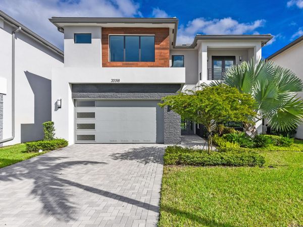 20318 Castle Stuart Ave, Boca Raton, FL 33434