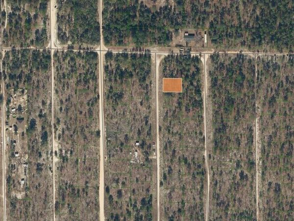 226 Maine Terrace, Hawthorne, FL 32640
