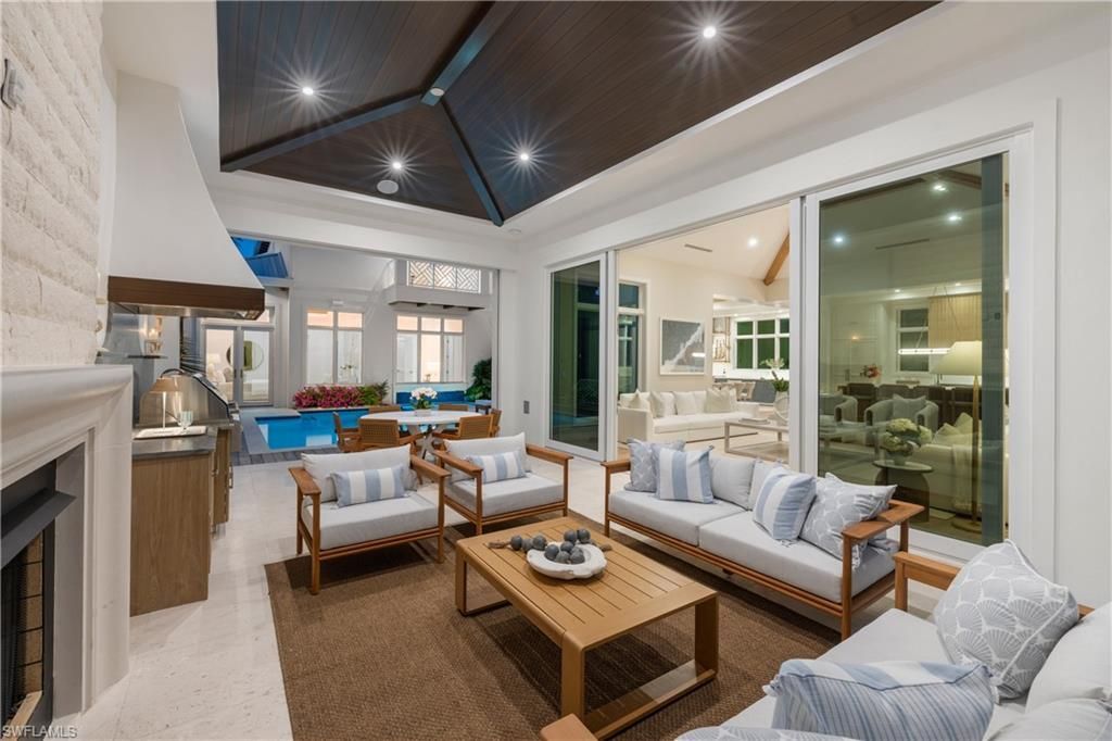 575 13th Ave S, Naples, FL 34102 Photo