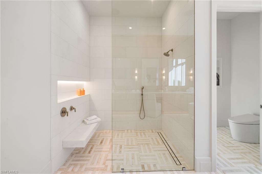 575 13th Ave S, Naples, FL 34102 Photo