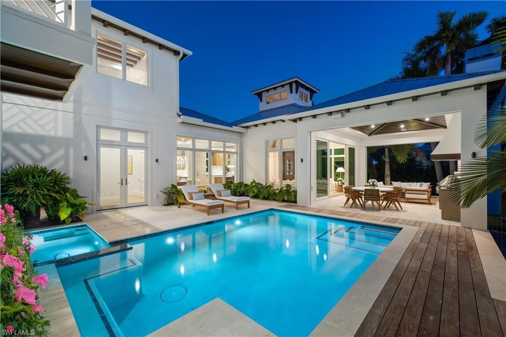 575 13th Ave S, Naples, FL 34102 Photo