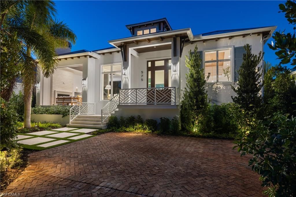 575 13th Ave S, Naples, FL 34102 Photo