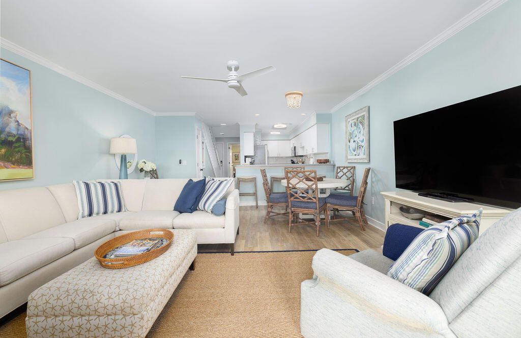 17 Beach Club Villas Photo 11