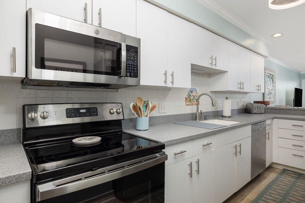 17 Beach Club Villas Photo 4