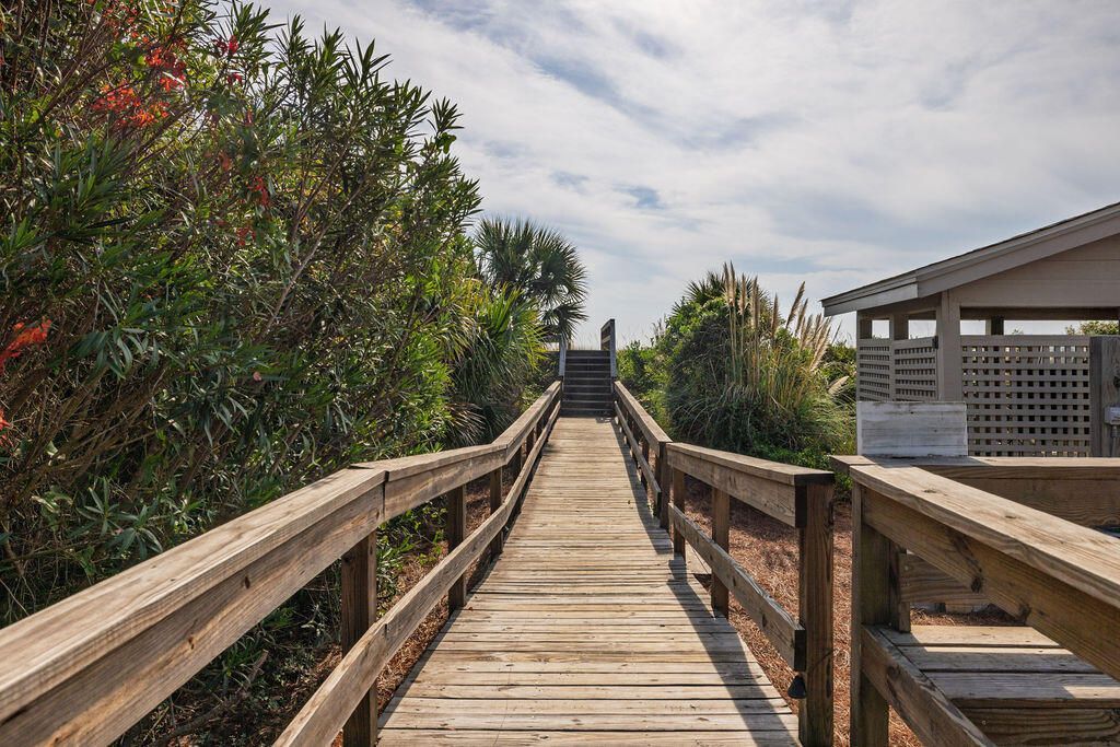 17 Beach Club Villas Photo 40