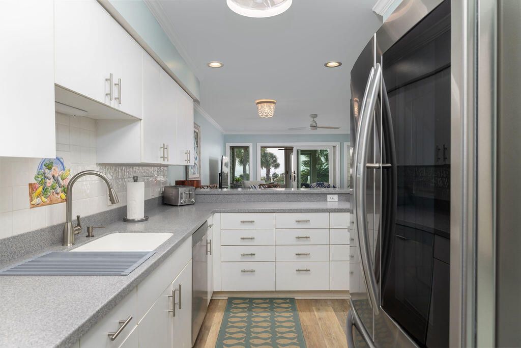 17 Beach Club Villas Photo 6