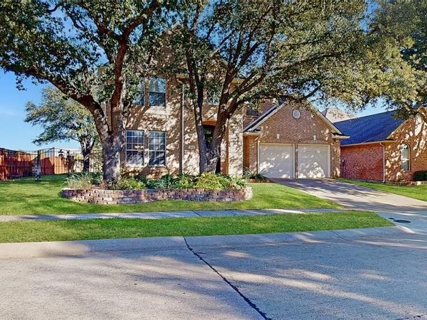200 Patricia Lane, Highland Village, TX 75077