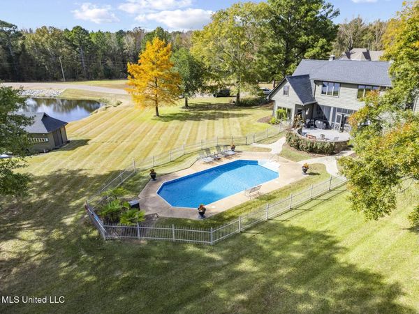 282 Deer Haven Drive, Madison, MS 39110