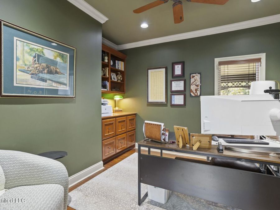 Property Image 29