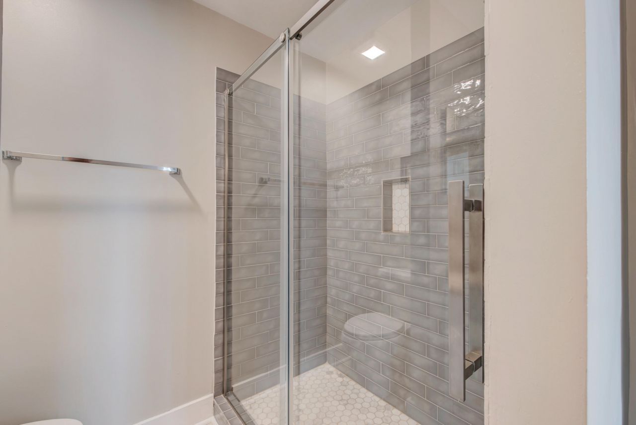 348 Sandpiper Drive Photo 14