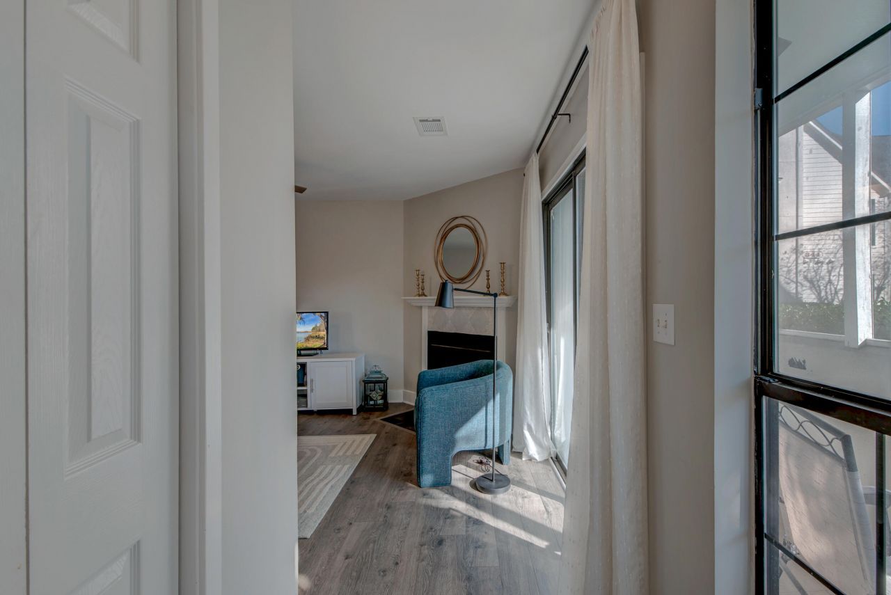 348 Sandpiper Drive Photo 3