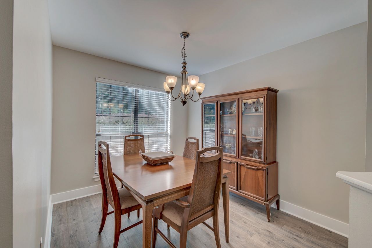 348 Sandpiper Drive Photo 6