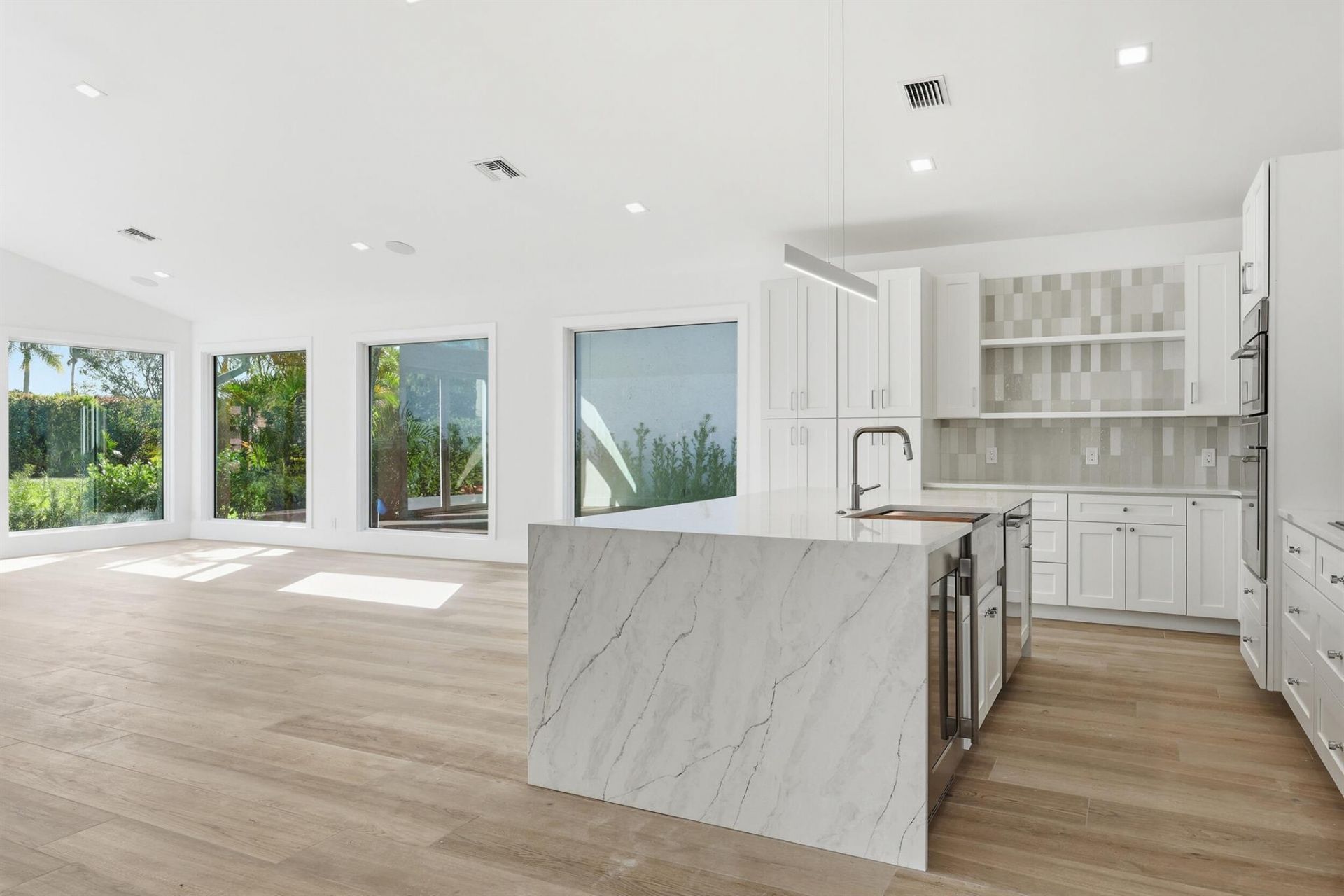 13878 Palm Grove Place, Palm Beach Gardens, FL 33418 Photo