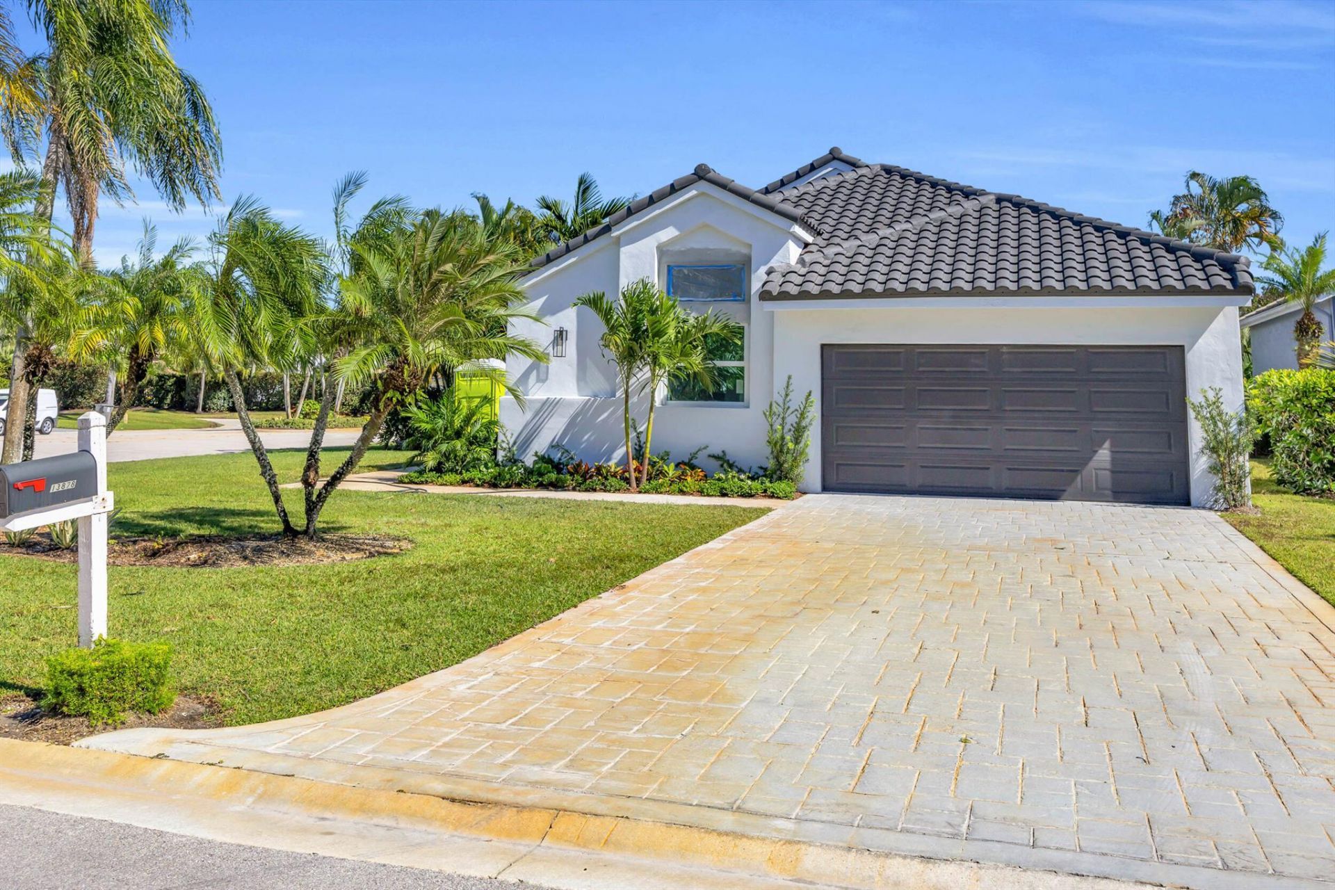 13878 Palm Grove Place, Palm Beach Gardens, FL 33418 Photo