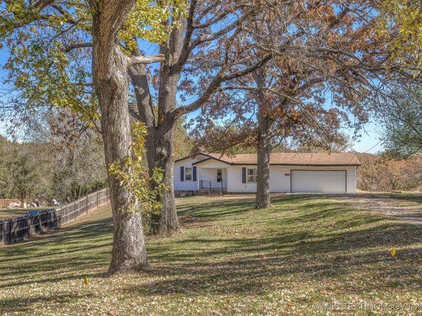 1043 N Valley Drive, Sand Springs, OK 74063