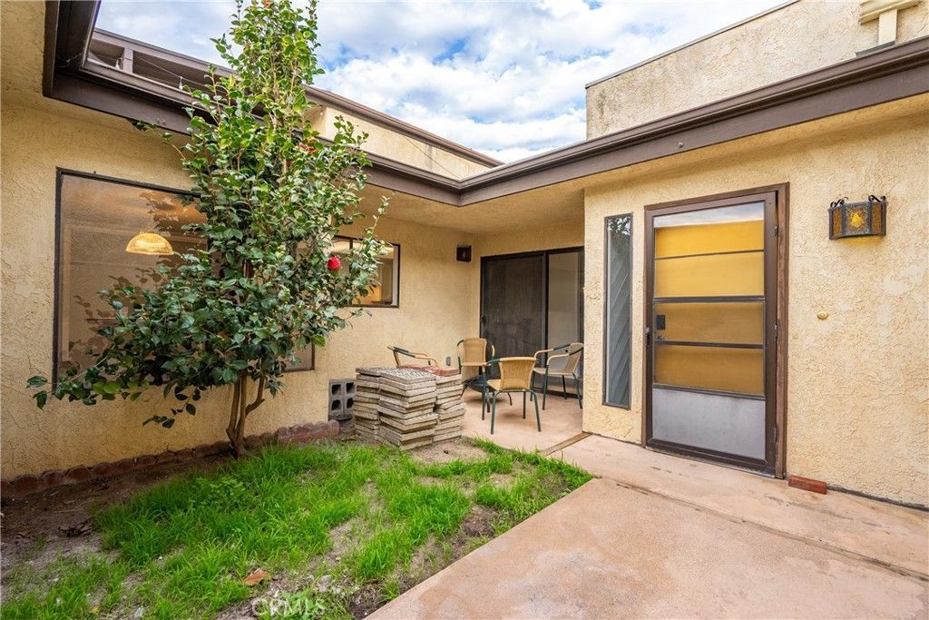 132 Clubhouse, Santa Maria, CA 93454 Main Photo