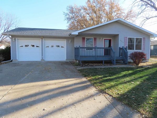 530 S 5th, Akron, IA 51001
