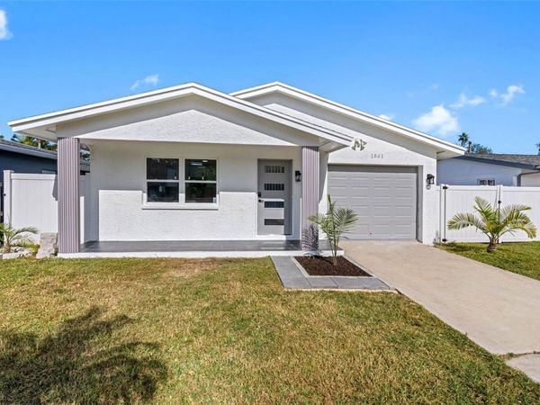 1861 SHORE ACRES BOULEVARD NE, ST PETERSBURG, FL 33703