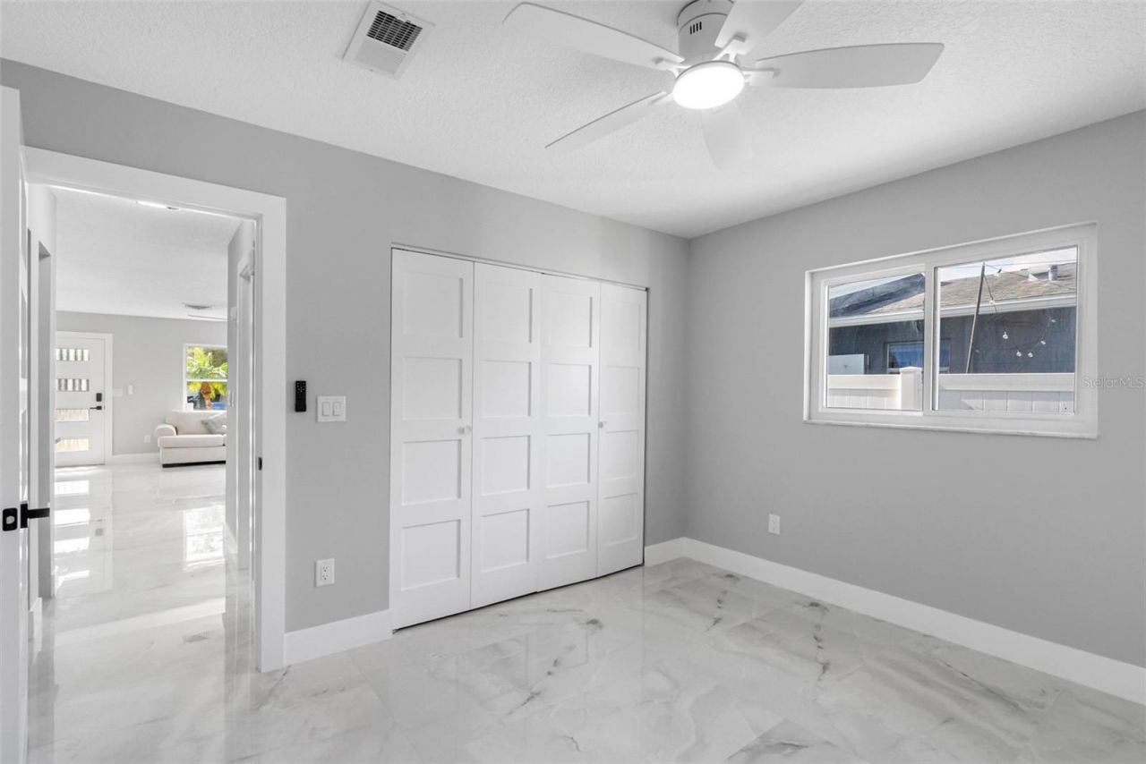 1861 Shore Acres Boulevard Ne, Saint Petersburg, FL 33703 Photo