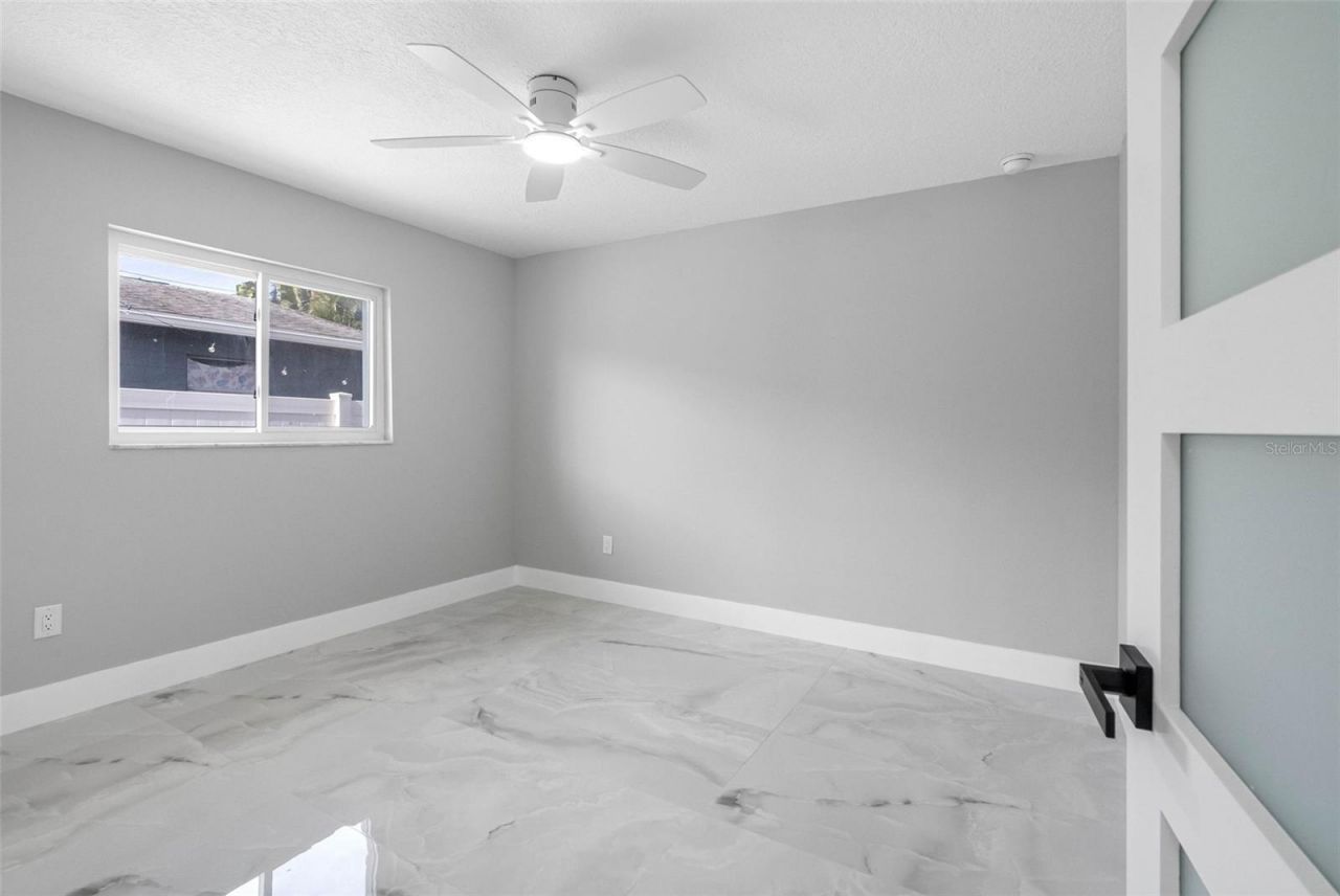 1861 Shore Acres Boulevard Ne, Saint Petersburg, FL 33703 Photo